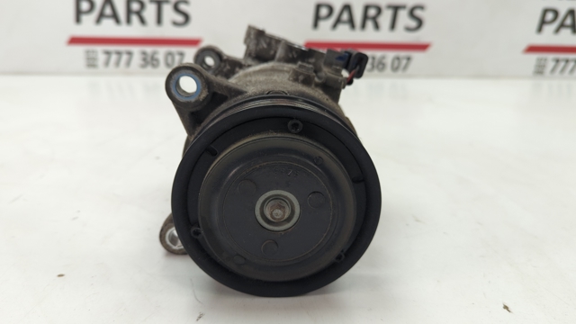 Компрессор хладагента 64525A3F1D1 BMW