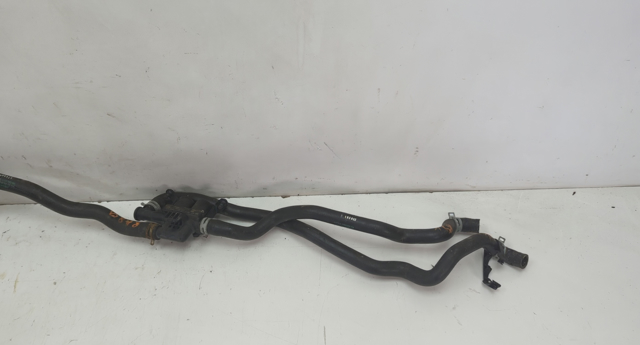 BMW 64539119168 Патрубок радиатора печки в наличии Харьков