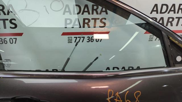 CHRYSLER 68142972AC Уплотнитель стекла передней правой двери в наличии Харьков