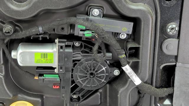 68186637AA CHRYSLER Антенна замка двери купить в Киев