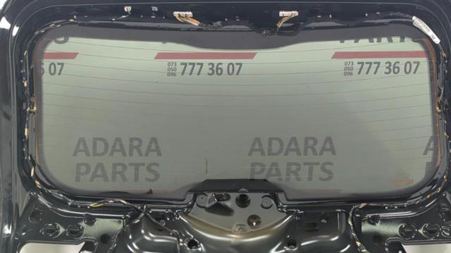 Стекло багажника (двери 3/5-й задней (ляды) 68211614AA CHRYSLER