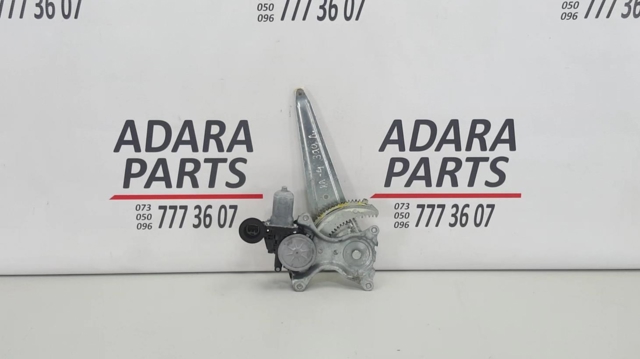 Стеклоподъемник передней правой двери 6980102300 TOYOTA