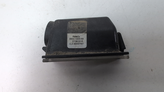 FORD 6M2Z13550A Фонарь подсветки номерного знака в наличии Украина