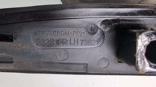 738216FL0A NISSAN Рейлинг крыши левый купить в Черкассы