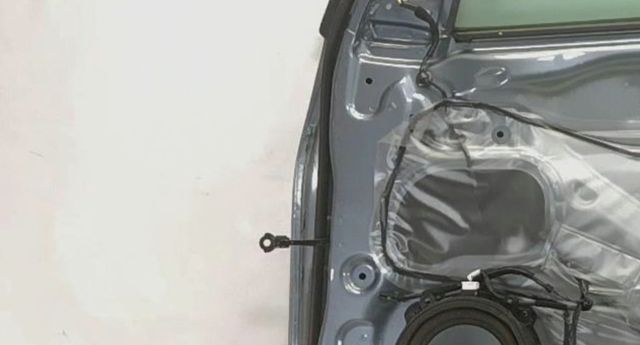 Ограничитель открывания двери, передний правый 79390J9000 HYUNDAI