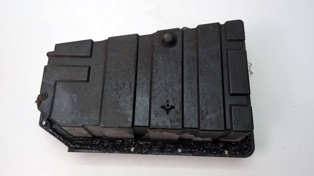 VAG 7L0801283E в наличии Ровно
