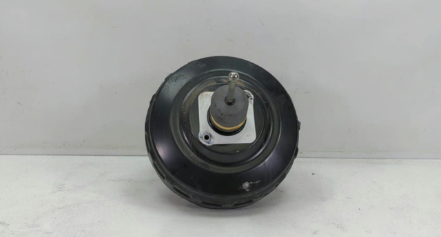 Вакуумный усилитель тормозов 7L8612105M VAG