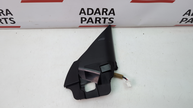 Внутренняя накладка крепления зеркала правого 802924CL1A NISSAN