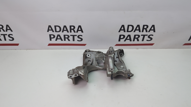 Кронштейн передней балки 80A399295K VAG