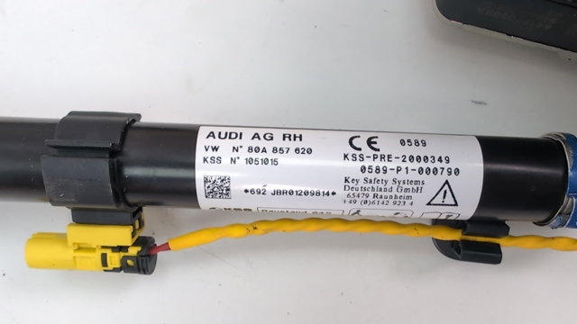 VAG 80A857706KJXE Ремень безопасности передний правый в наличии Львов