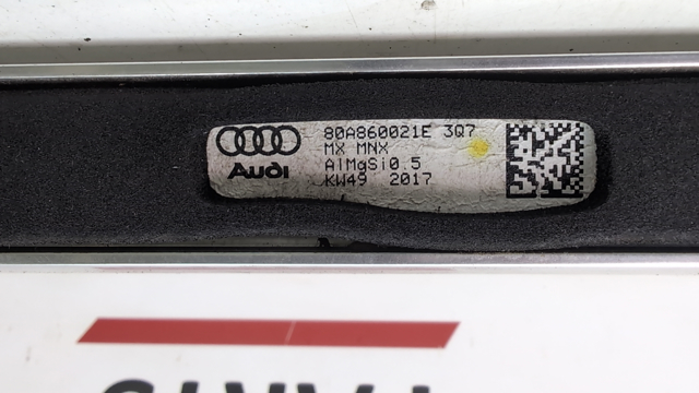 VAG 80A860021E3Q7 Рейлинг крыши левый в наличии Черновцы