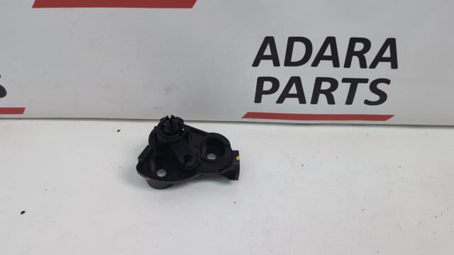 Кронштейн ручки открывания капота 811803S000 HYUNDAI