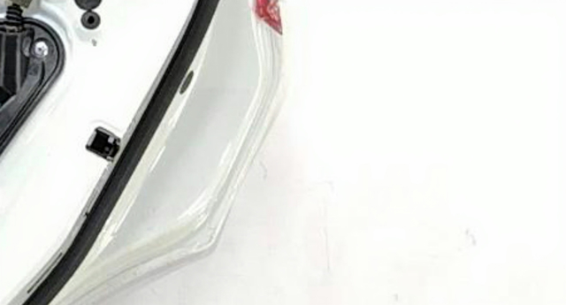 Замок двери задней правой 825005DC0B NISSAN