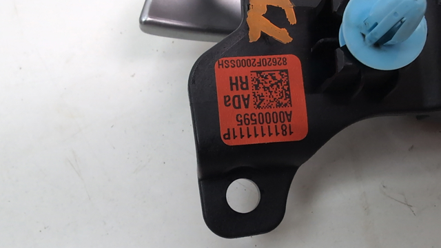 82620F2000 HYUNDAI Ручка двери передней внутренняя правая купить в Винница