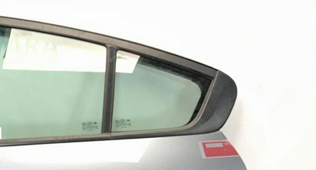 Форточка двери треугольник, задней, левой 83417A7020 HYUNDAI