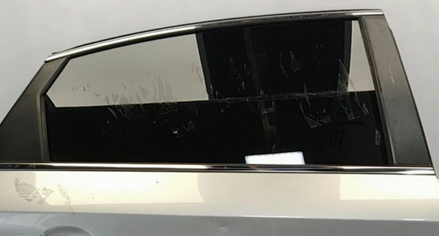 Стекло заднее правое 83420C1010 HYUNDAI