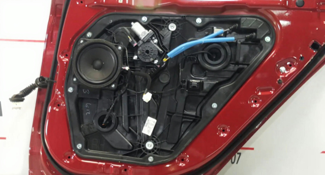 Стеклоподъемник задней левой двери 83471C2000 HYUNDAI