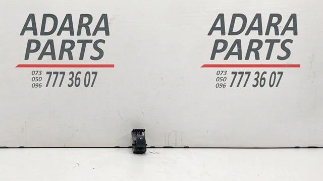 Кнопки заднего стеклоподъемника 848100E040 TOYOTA