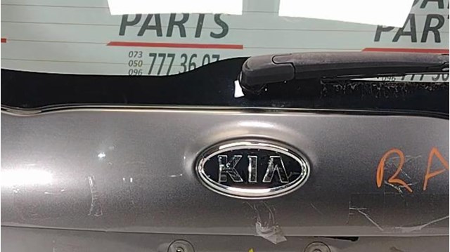 Эмблема крышки багажника kia 863101G100