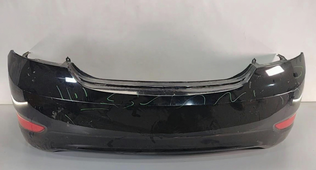 Бампер задний 866111R000 HYUNDAI
