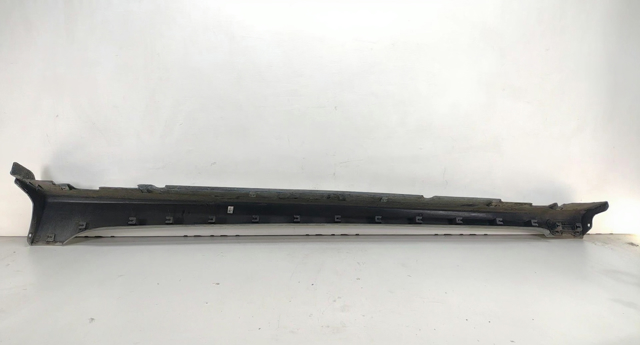 Накладка (молдинг) порога наружная правая 877524R000 HYUNDAI