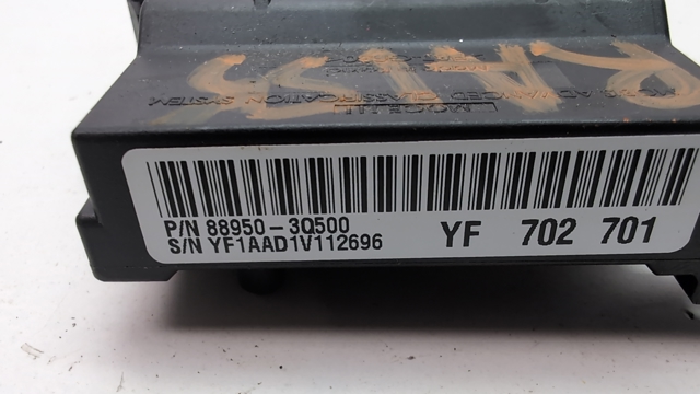 HYUNDAI 889503Q500 в наличии Винница