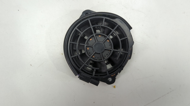 VAG 8T0963575 в наличии Ужгород
