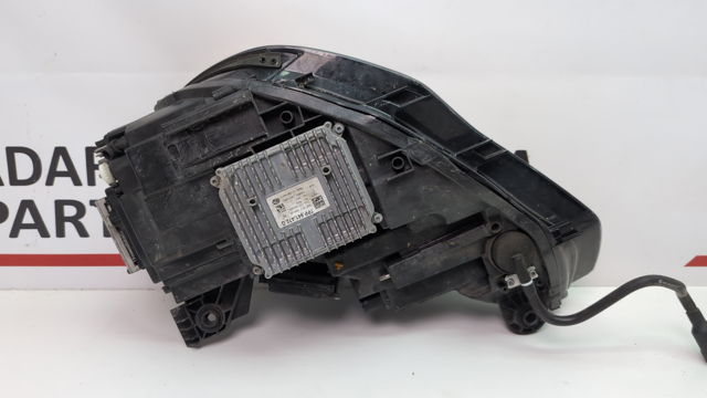 VAG 8V0941774B Фара правая в наличии Черкассы