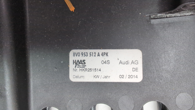 VAG 8V0953512A4PK Защитный кожух рулевого механизма в наличии Украина
