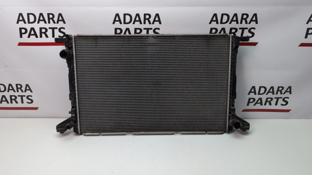 Радиатор охлаждения 8W0121251AB VAG