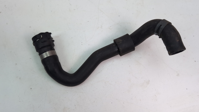 Шланг системы охлаждения 8W0122073B VAG