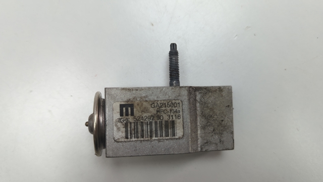 Клапан расширительный 8W0820679 VAG