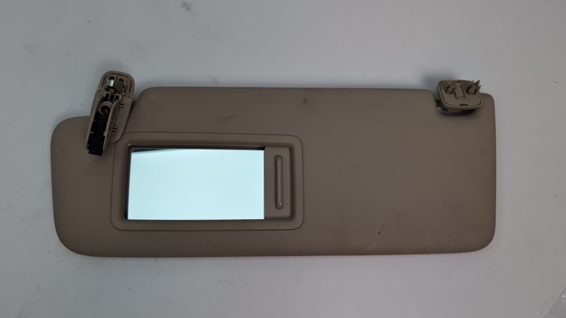 8W0857551AARS8 Солнцезащитный козырек купить Кривой Рог