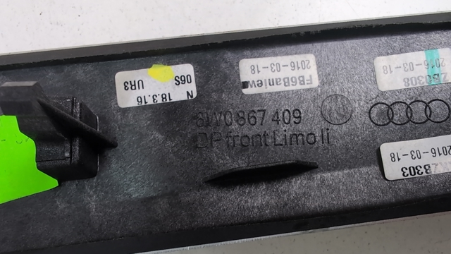 8W0867409NUR3 VAG купить в Полтава