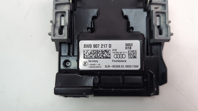 Камера заднего вида 8W0907217D VAG