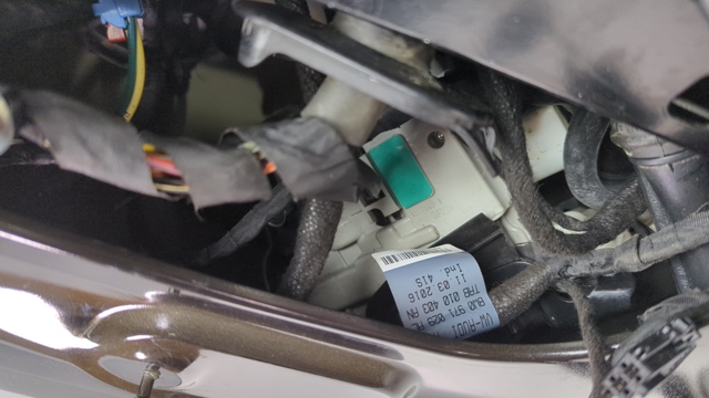 8W0971029BJ Жгут проводов передней двери купить Каменское