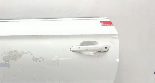 Держатель наружной ручки двери, передней левой 8W1837811A VAG