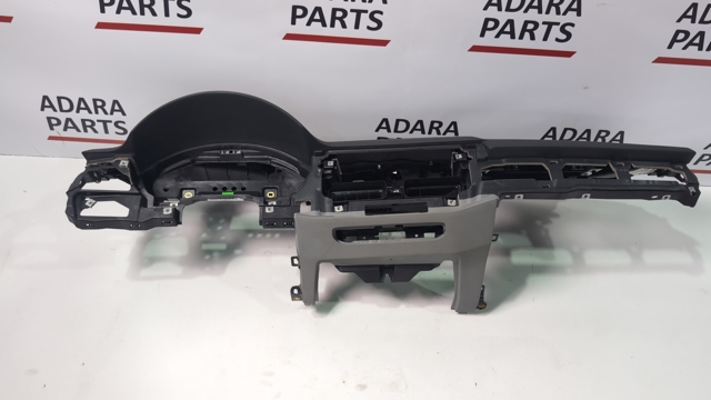 Передняя панель 8W1857001K24A VAG