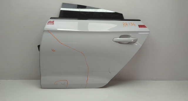 Дверь пассажирская задняя левая 8W8833051H VAG