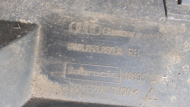 VAG 8W8853856AGRU Накладка (молдинг) порога наружная правая в наличии Киев