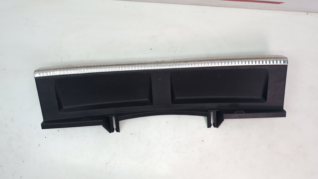 VAG 8W8864483C4PK Облицовка задней панели багажника в наличии Кривой Рог
