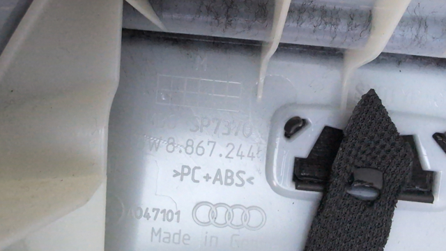 8W8867244V48 Обшивка стойки кузова внутренняя средняя правая купить Хмельницкий