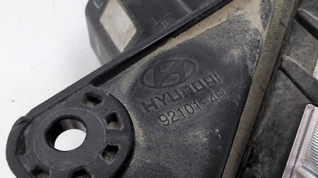 HYUNDAI 921014R050 Фара левая в наличии Полтава
