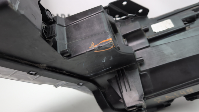 92102AB000 HYUNDAI Фара правая купить в Полтава