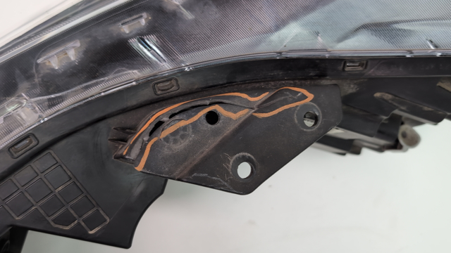 92102AB000 HYUNDAI Правая фара купить в Кривой Рог