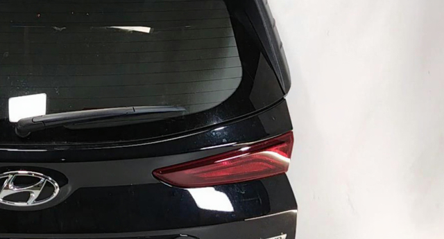 Фара задняя правая внутренняя 92404J9000 HYUNDAI
