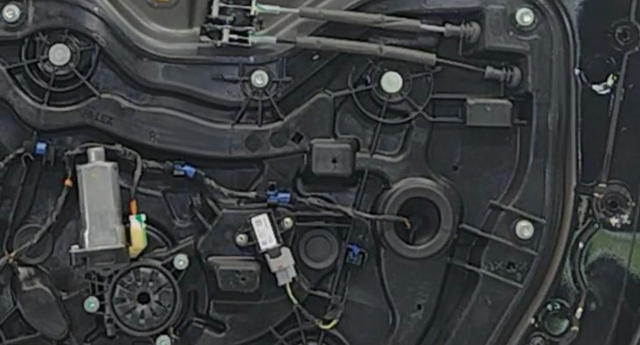 HYUNDAI 959203X100 в наличии Ужгород