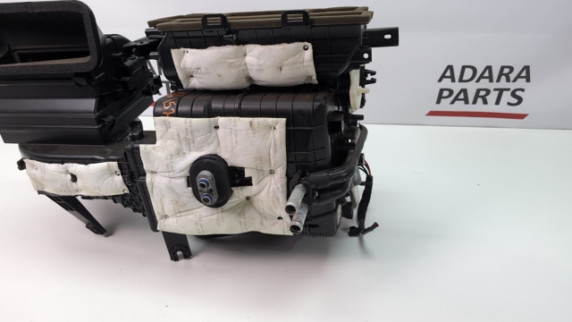 97138J9000 HYUNDAI Радиатор печки (отопителя) купить в Чернигов
