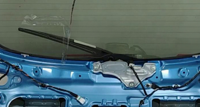 Мотор заднего стеклоочистителя 98700D3000 HYUNDAI