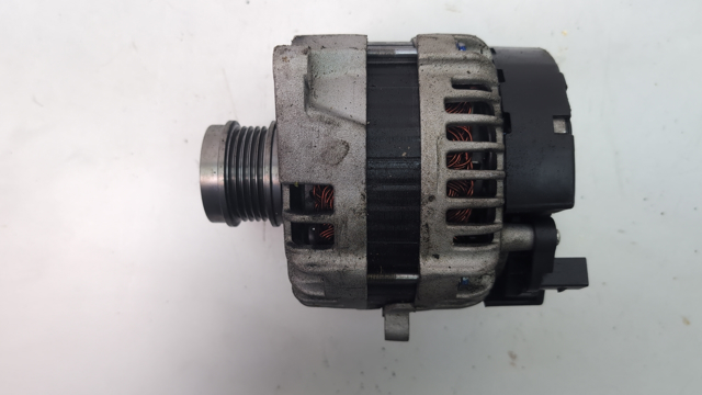MERCEDES A0009061903 Генератор в наличии Одесса